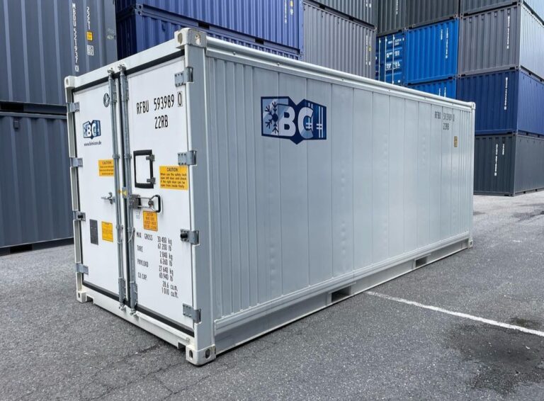 Available Containers 20ft refrigerated containers r46,000