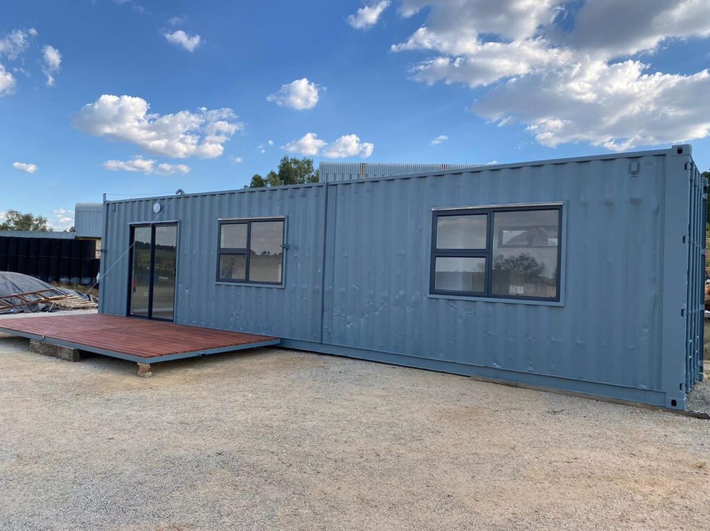 Available Containers 40ft fully equiped container home r 115,000
