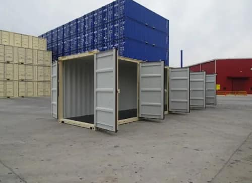 Available Containers 40ft side opening container r23,000
